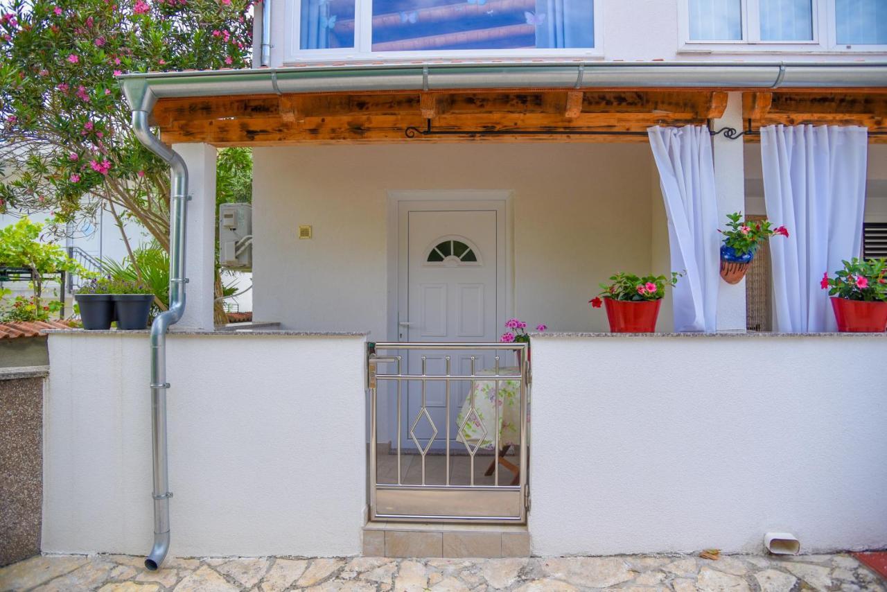 Apartments Haus Hagen 시베니크 외부 사진