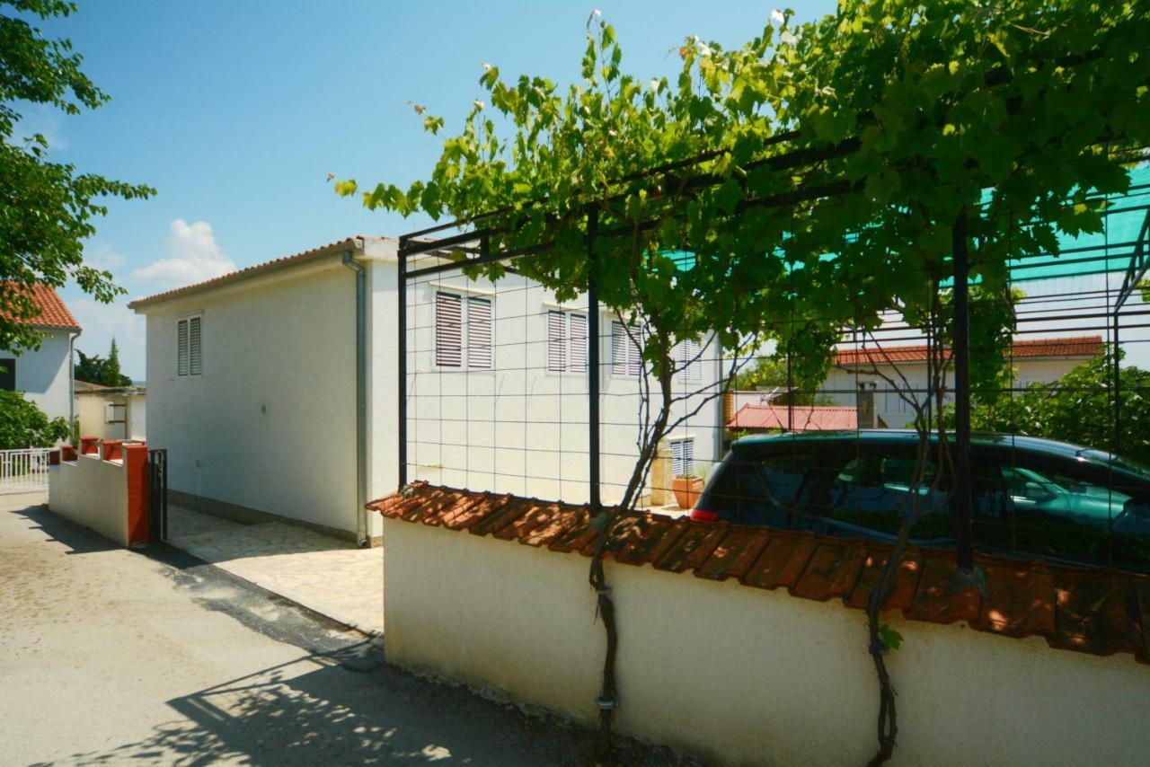 Apartments Haus Hagen 시베니크 외부 사진