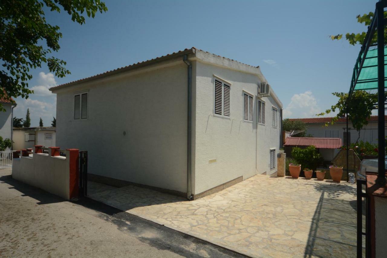 Apartments Haus Hagen 시베니크 외부 사진